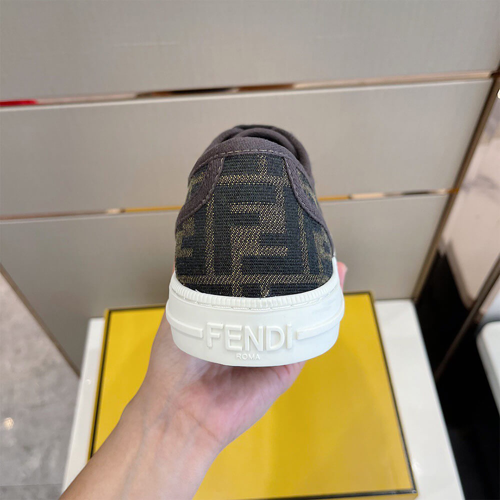 F**di Domino