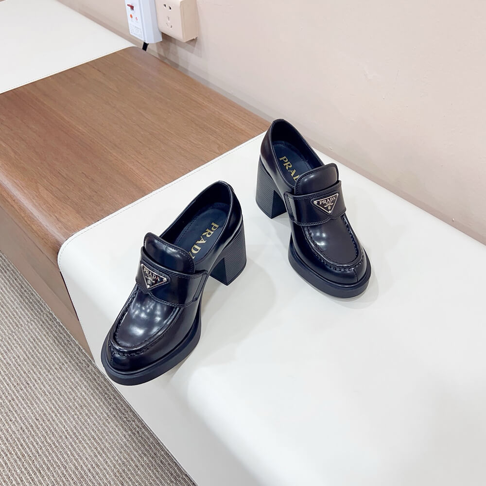 Pra*a brushed leather loafers(high-end grade)
