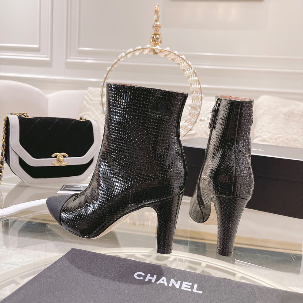 Ch**el ANKLE BOOT