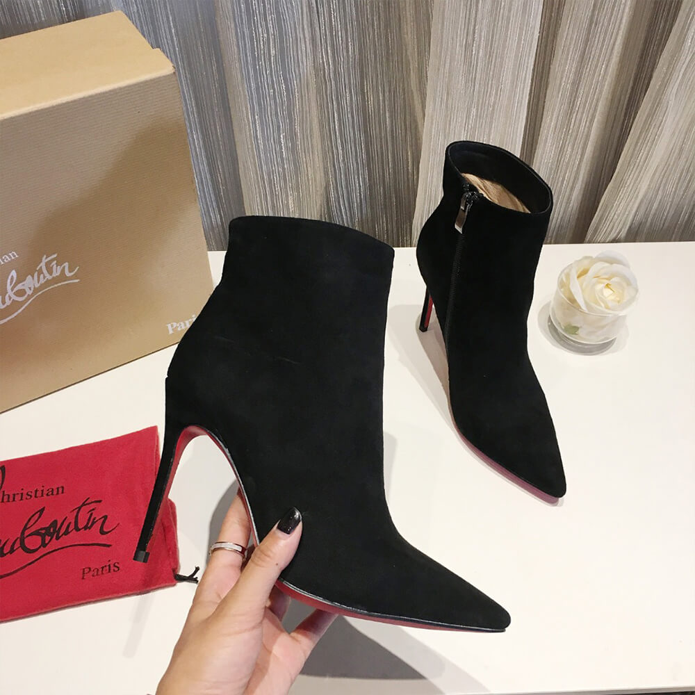 Chr1st1an Louboutin So Kate Booty (100 mm)