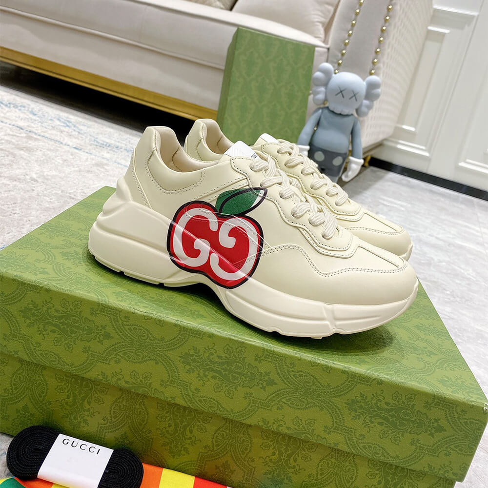 Gvc*1 Rhyton Apple-print Sneaker