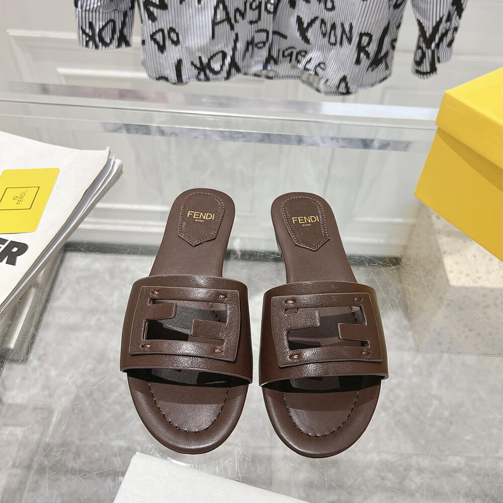 F**di Baguette Slides