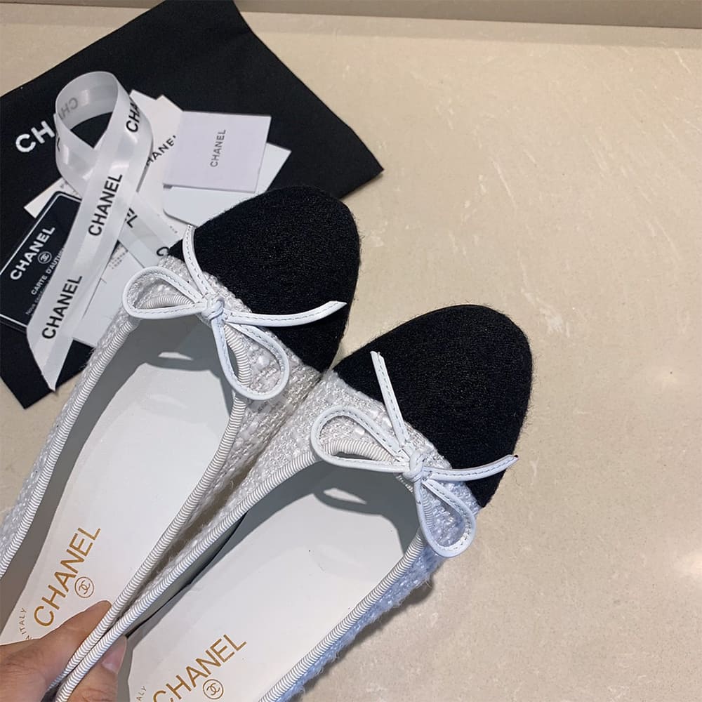 Ch**el Ballet Flat