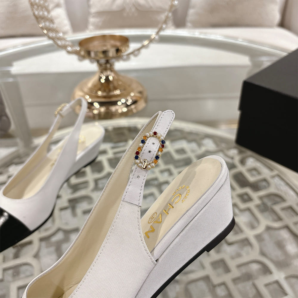 Ch**el Slingbacks