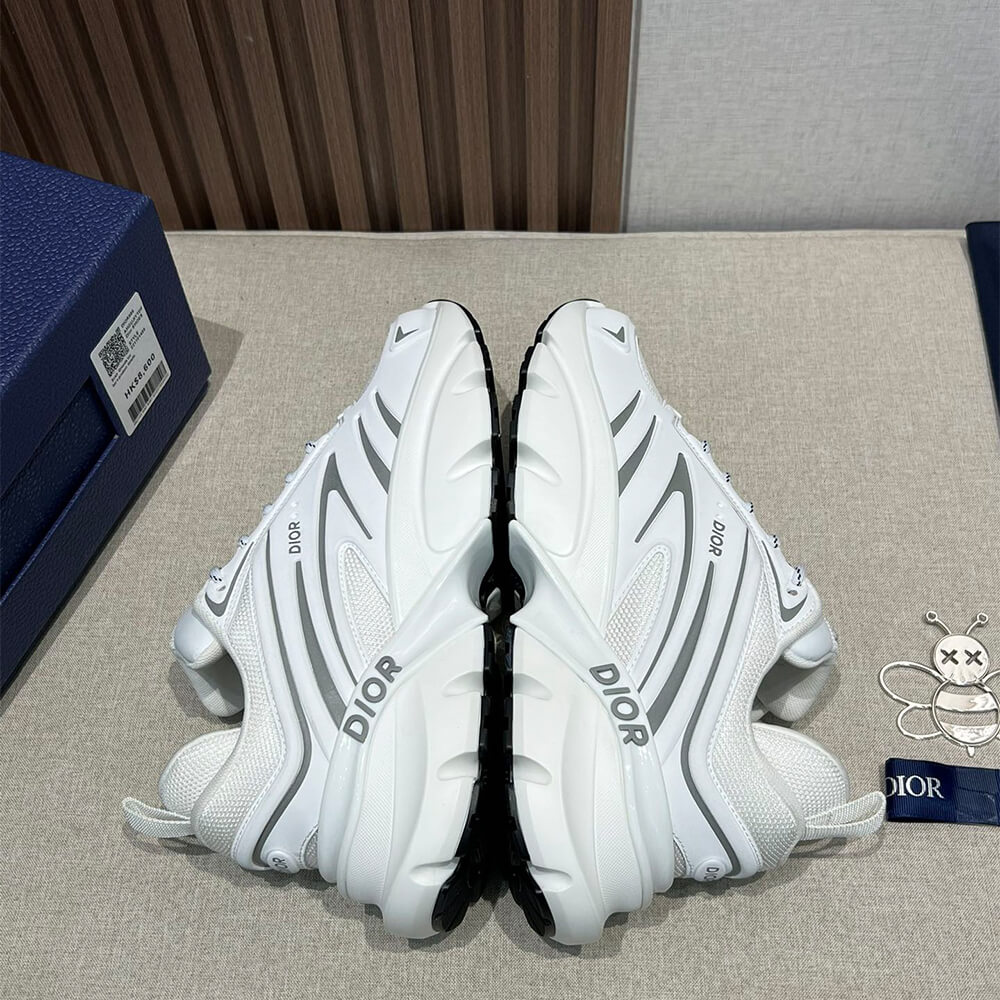 D10r B44 Blade Sneaker