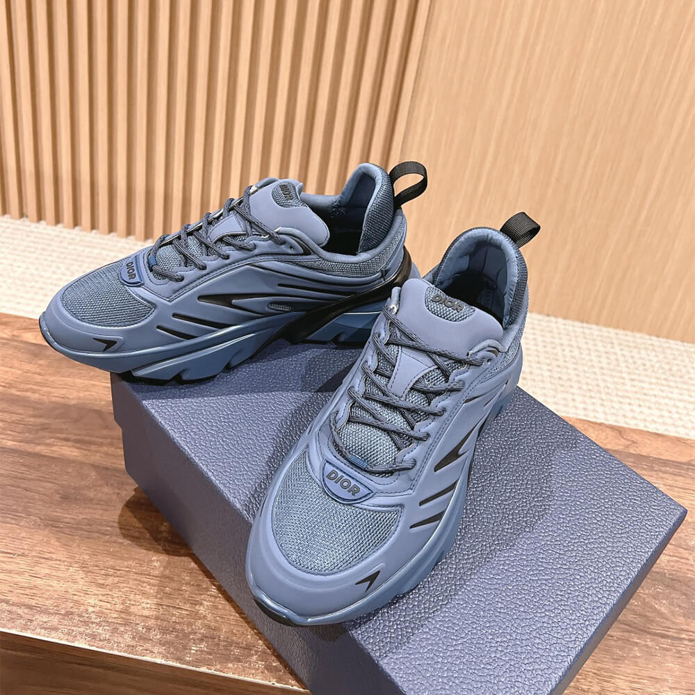 D10r B44 Blade Sneaker