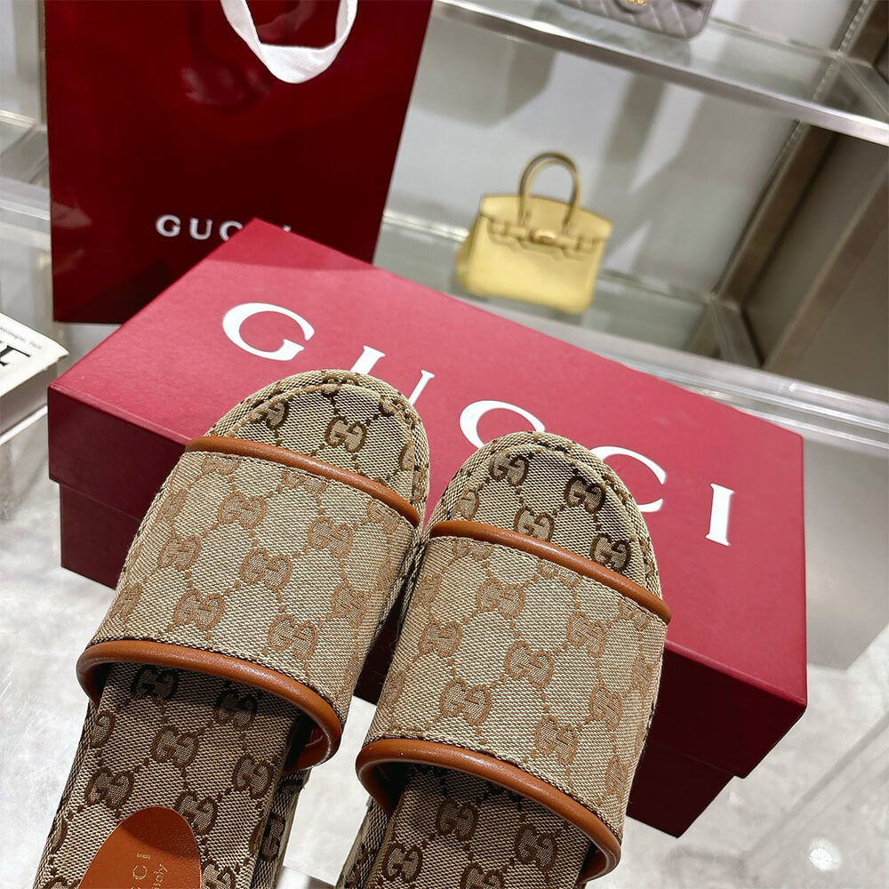 Gvc*1 Women’s GG platform sandal