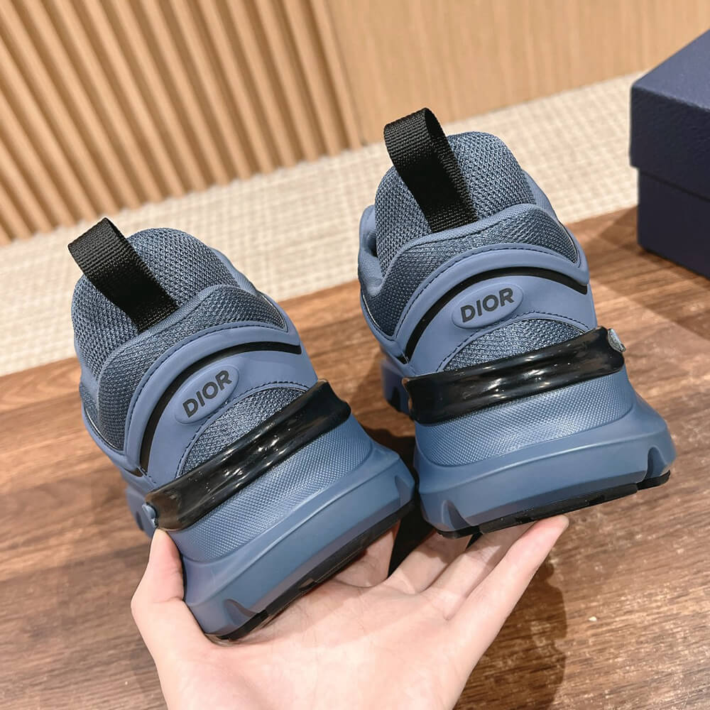 D10r B44 Blade Sneaker