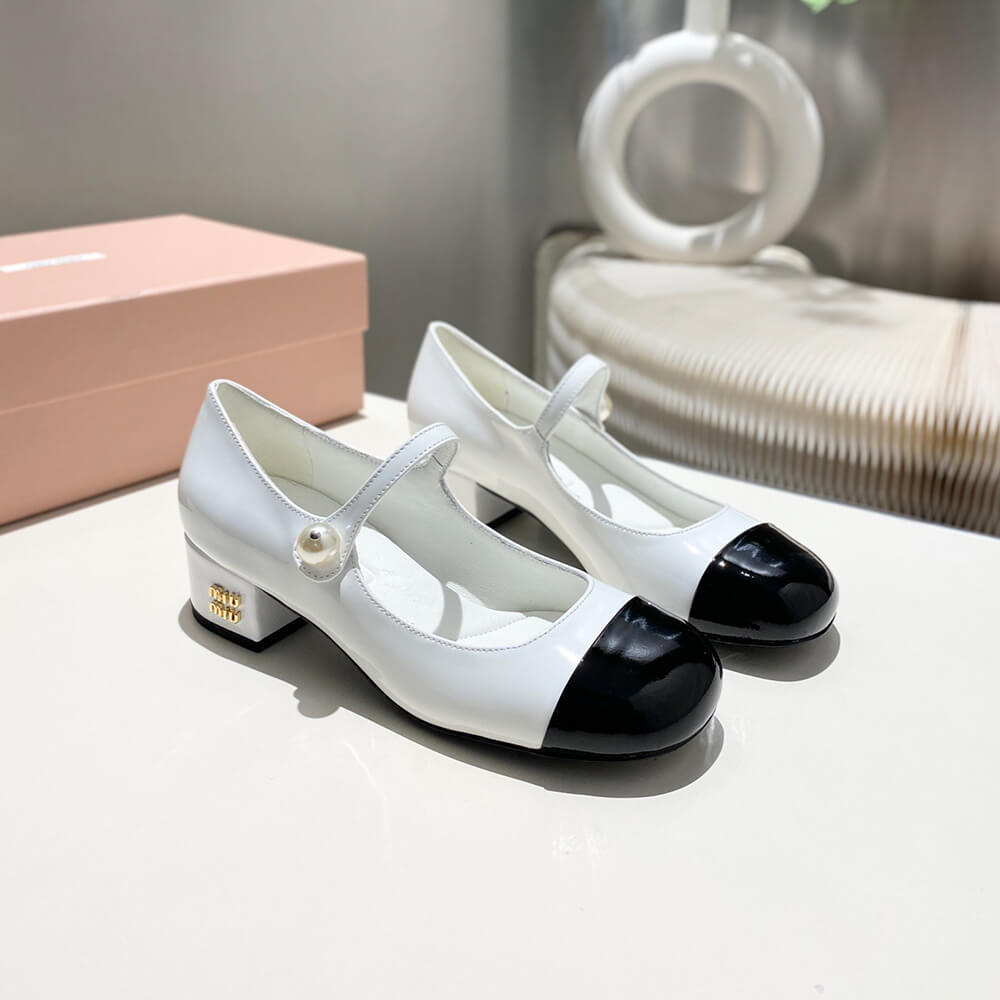M1um1u Mary Jane pumps