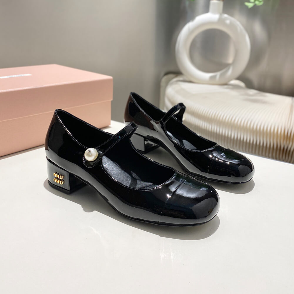 M1um1u Mary Jane pumps