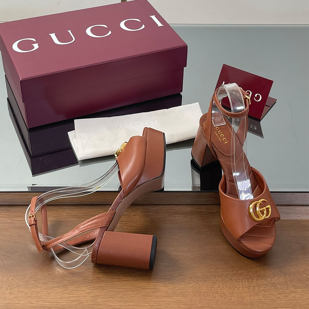 Gvc*1 Women’s platform sandal with Double G
