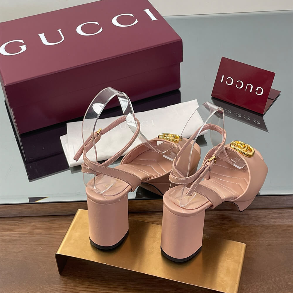 Gvc*1 Women’s platform sandal with Double G