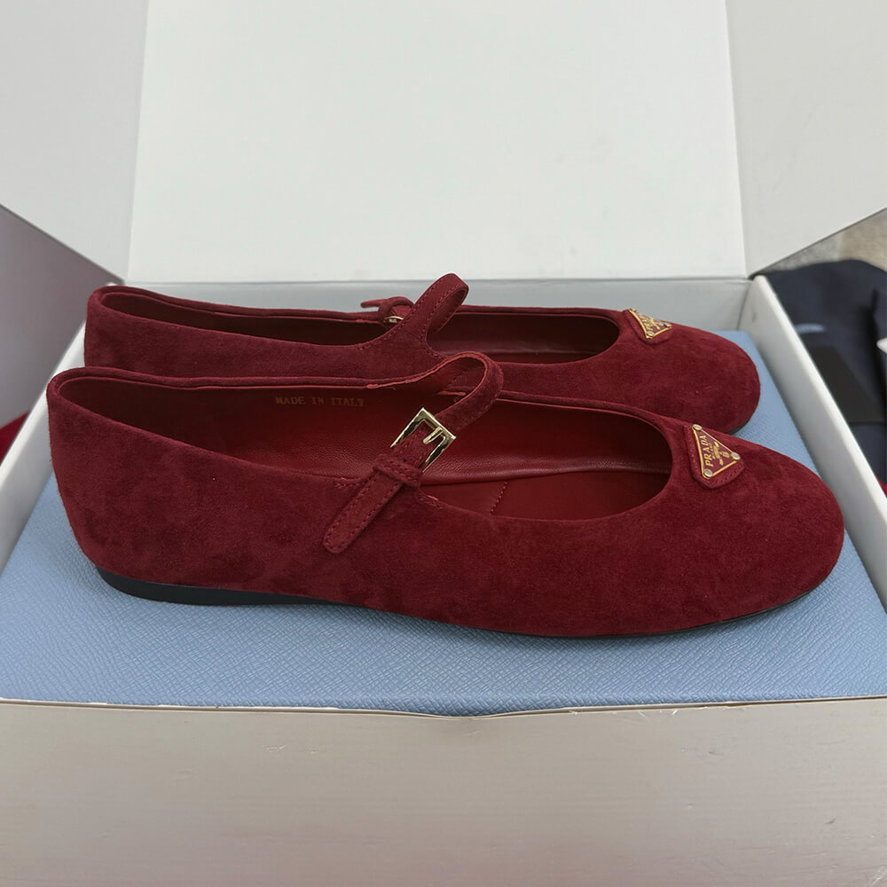Pra*a Suede ballerinas