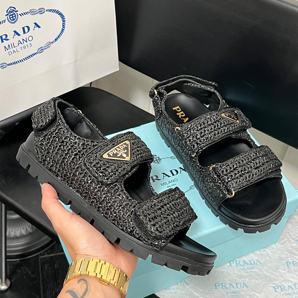 Pra*a Crochet sandals