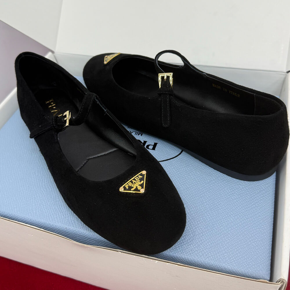 Pra*a Suede ballerinas