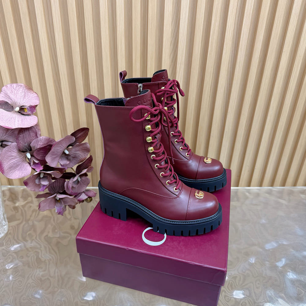 Gvc*1 Women’s lace-up ankle boot with GG