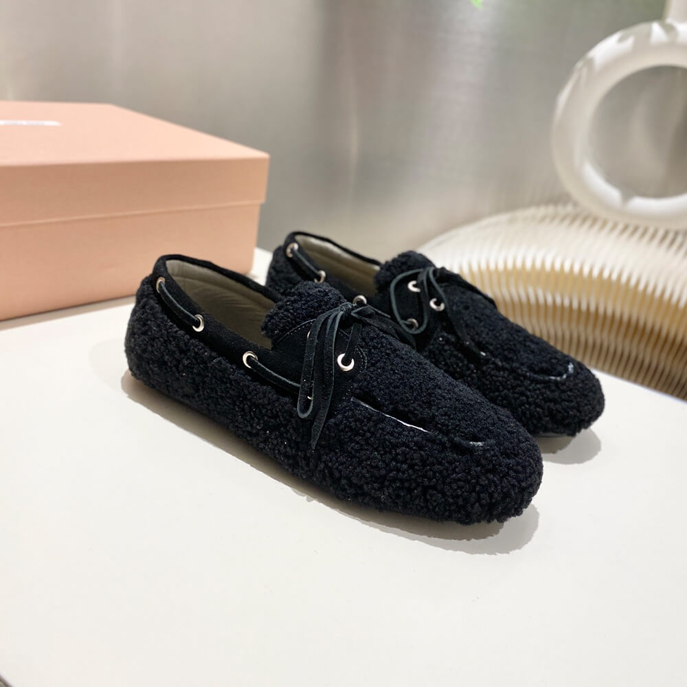 M1um1u Shearing loafers