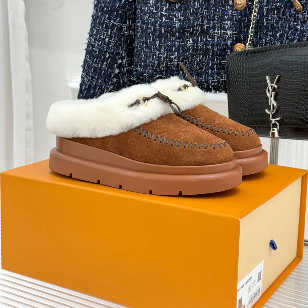 LV Ski Cortina Closed Mule