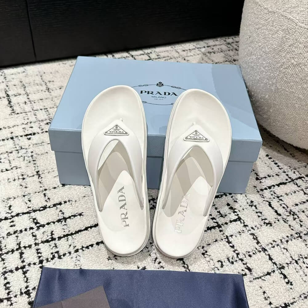 Pra*a Lug Sole FLip Flop