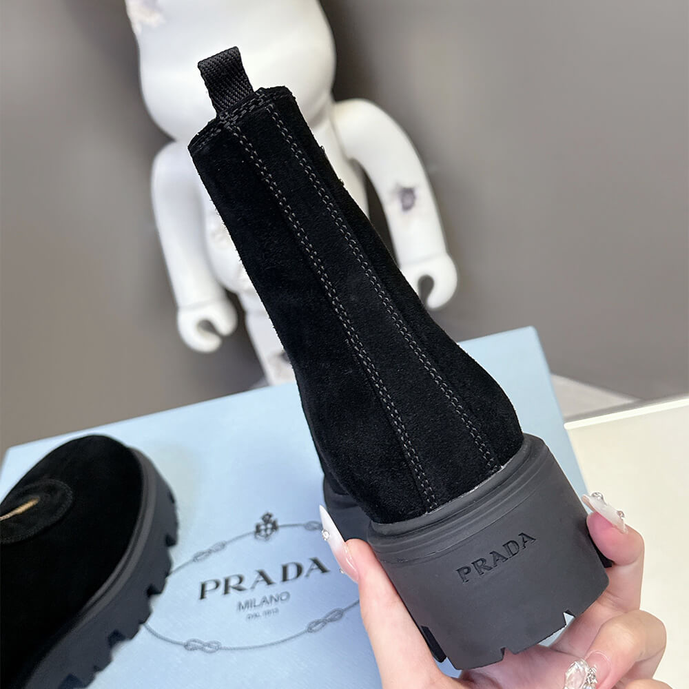 Pra*a Suede booties with zip