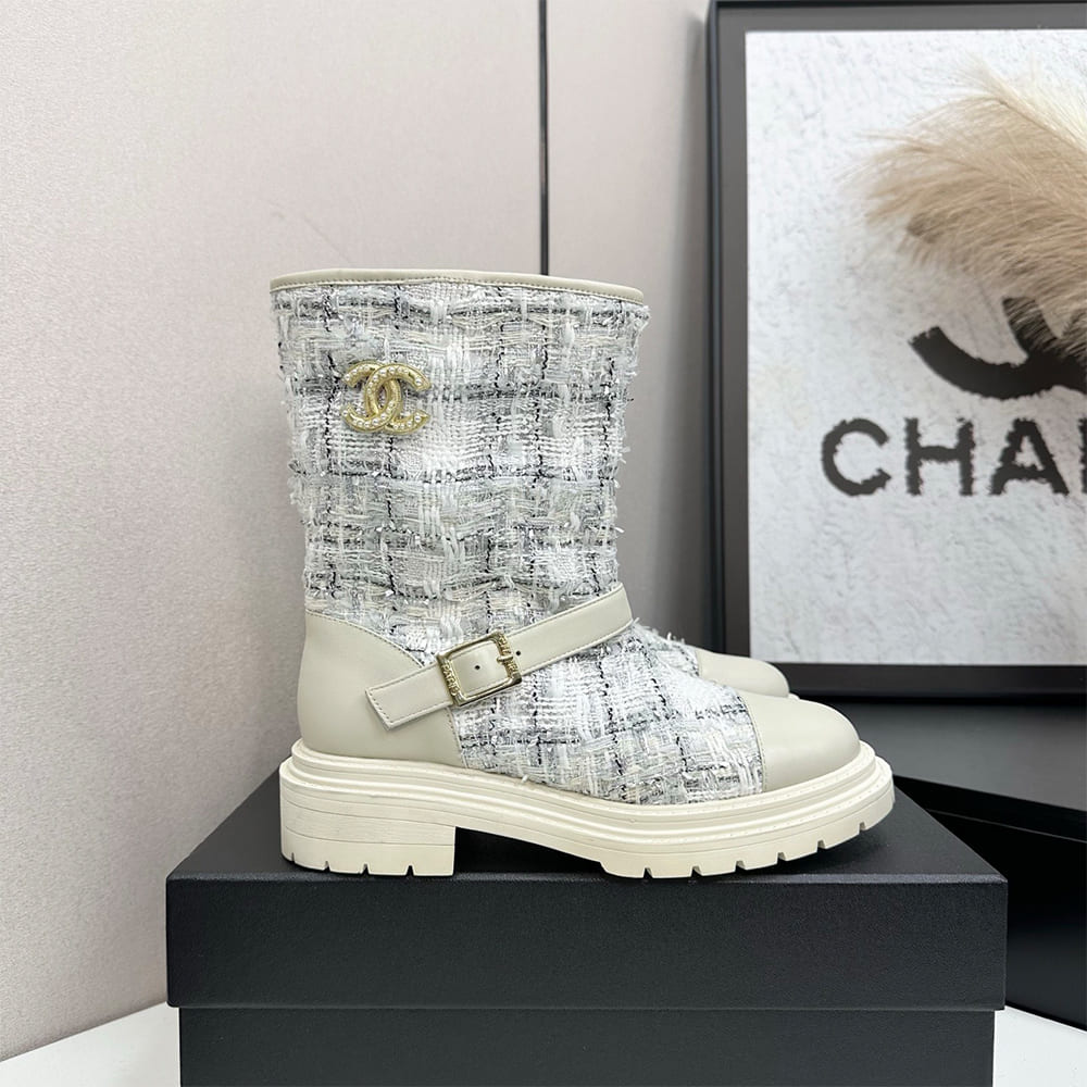Ch**el Boots