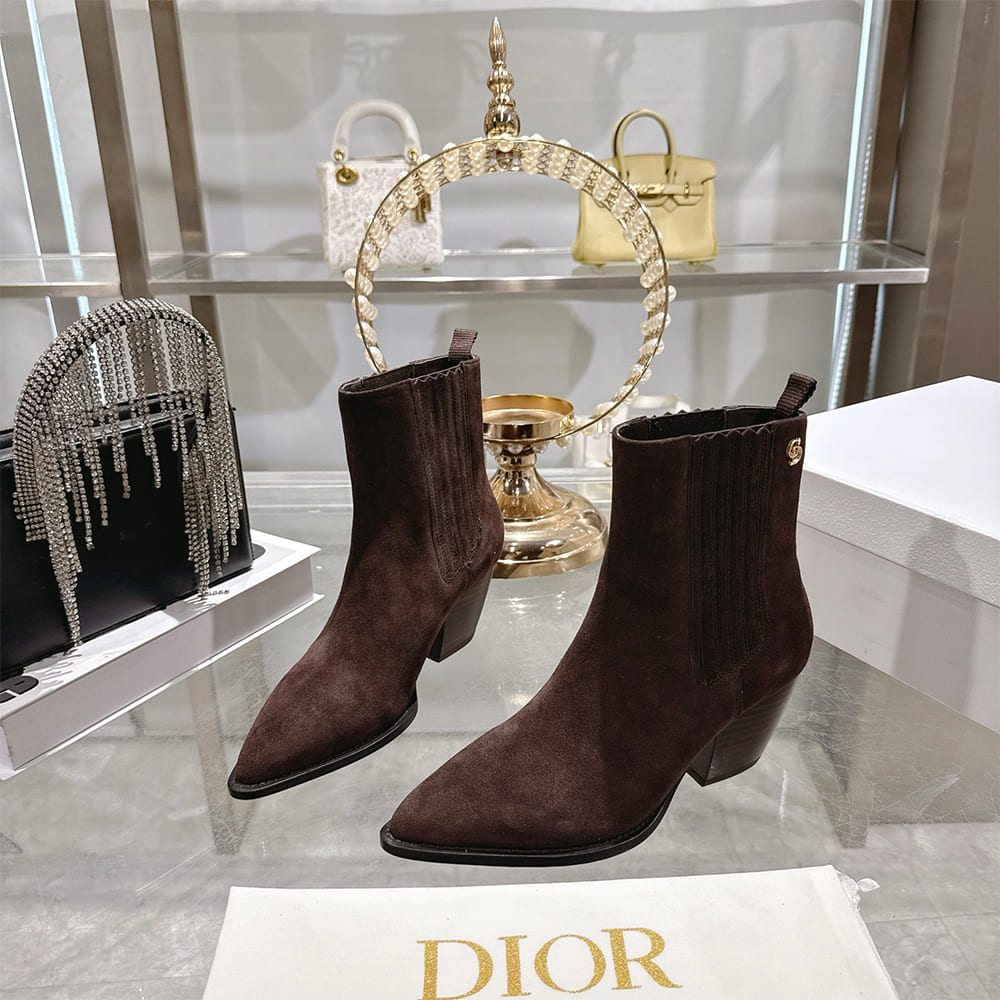 D10r Wild Heeled Ankle Boot