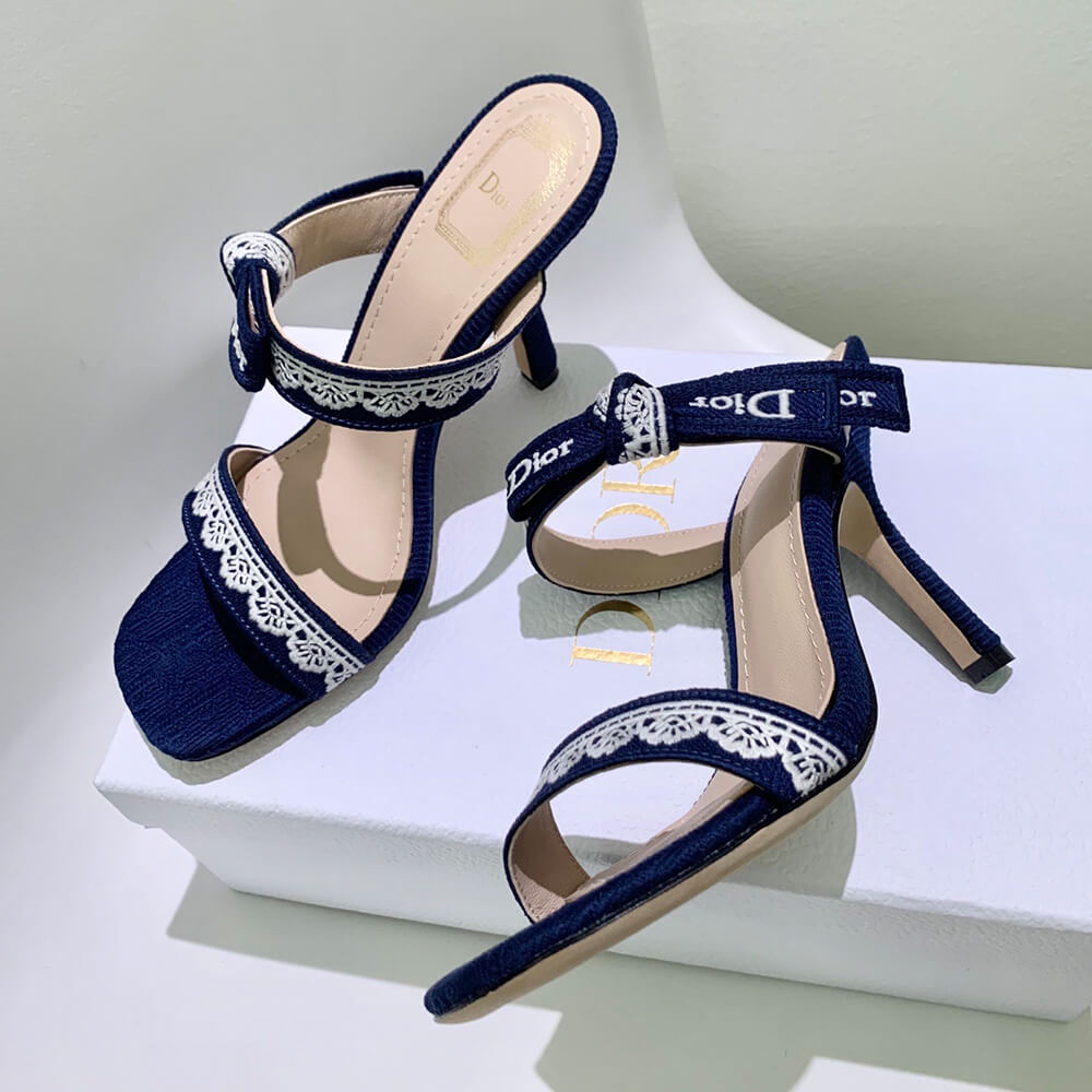 D10r heeled sandal