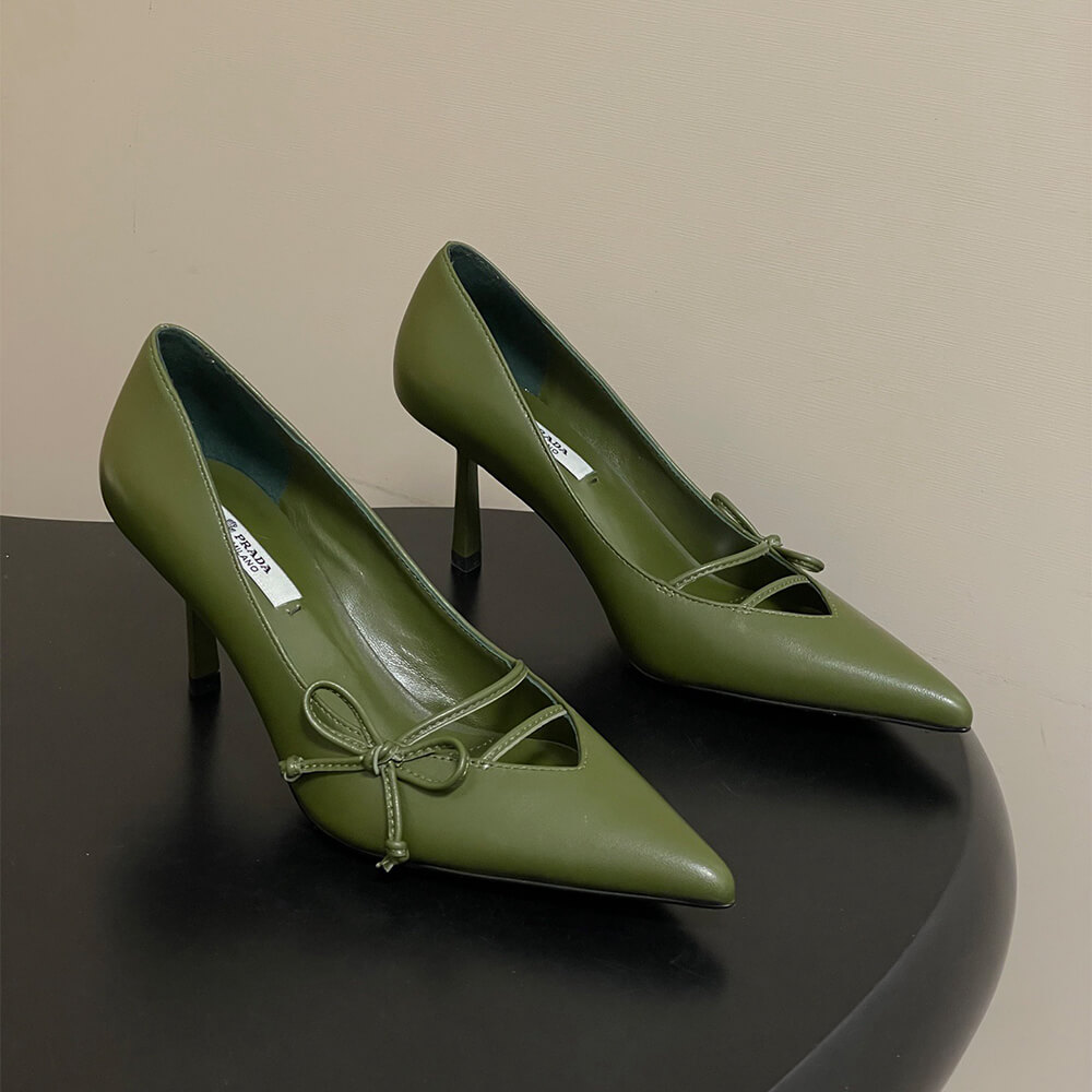 Pra*a leather pumps