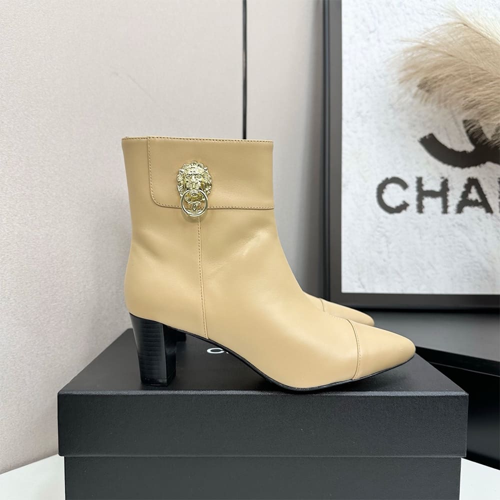 Ch**el Boots