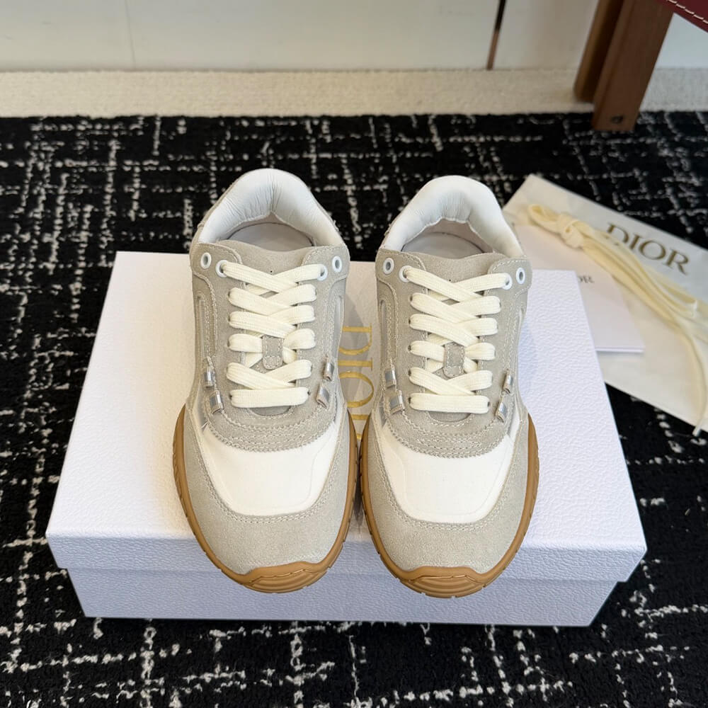 D10r Tech Sneaker