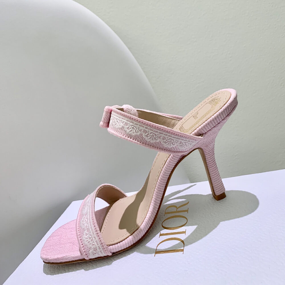 D10r heeled sandal