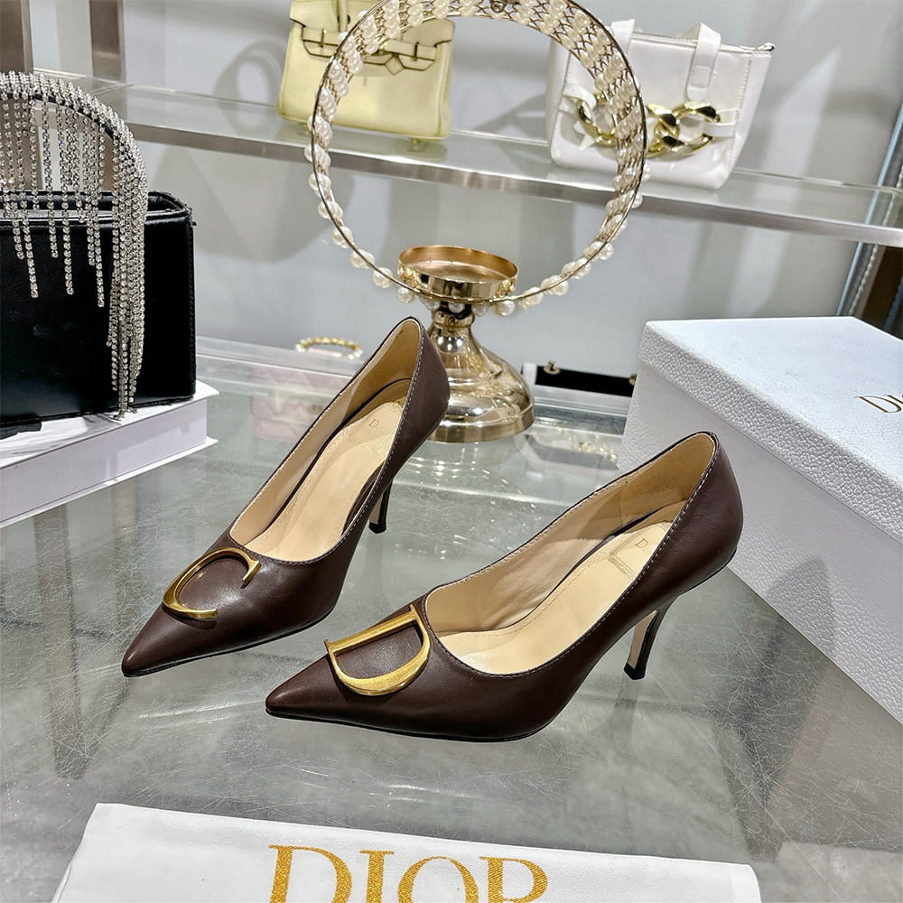 D10r Initials Pump