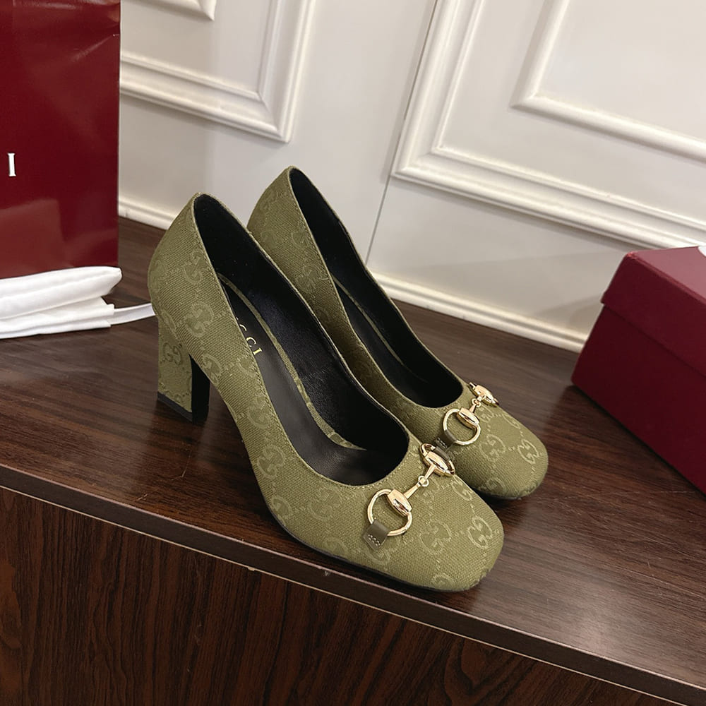 Gvc*1 Women’s Signora pump (EU SIZE 36-42)