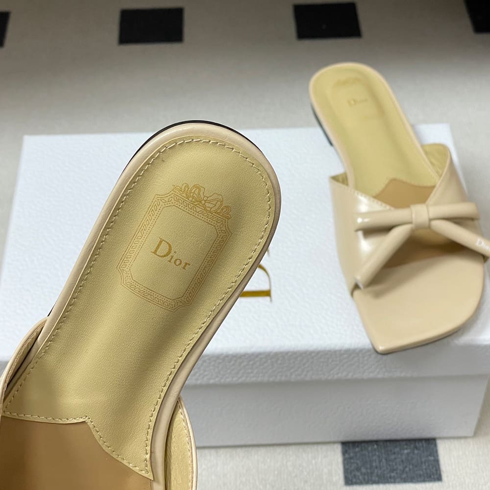 D10r Bow Slide (EU SIZE 35-42)
