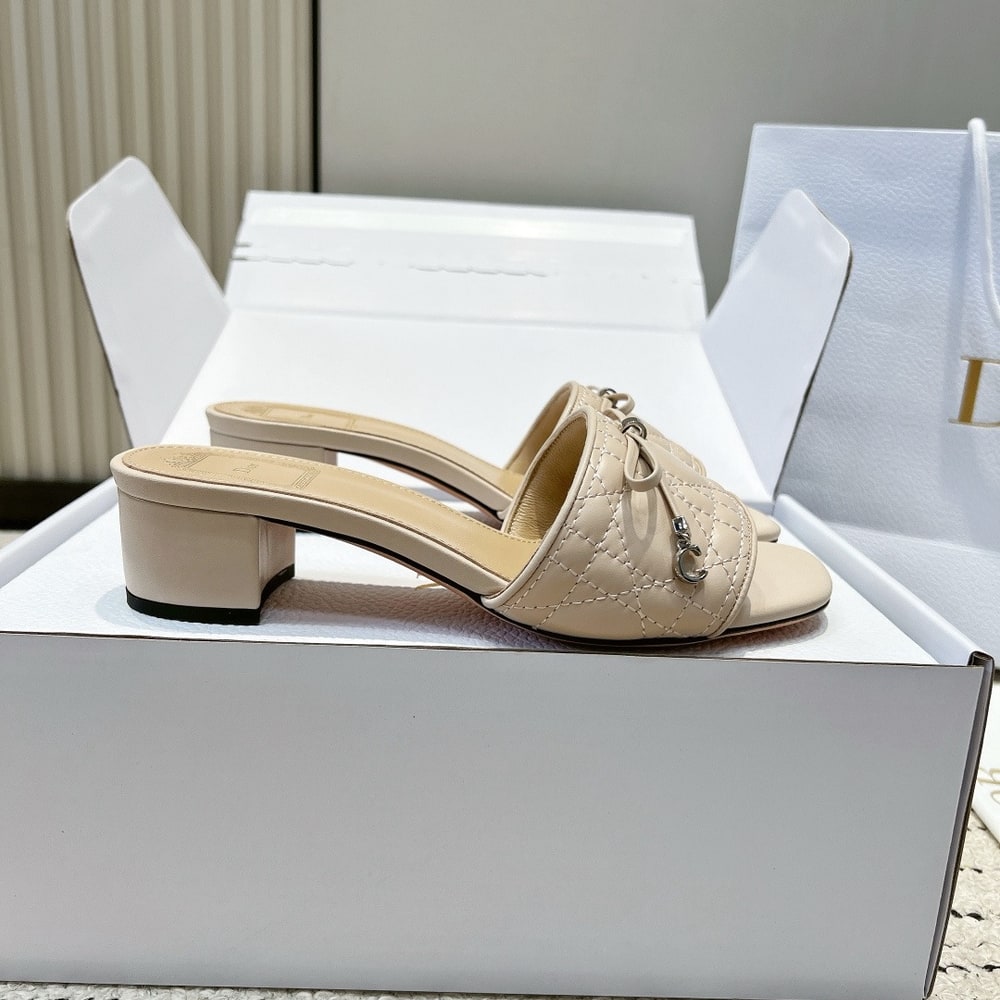 D10r Cannage Heeled Slide (EU SIZE 35-42)