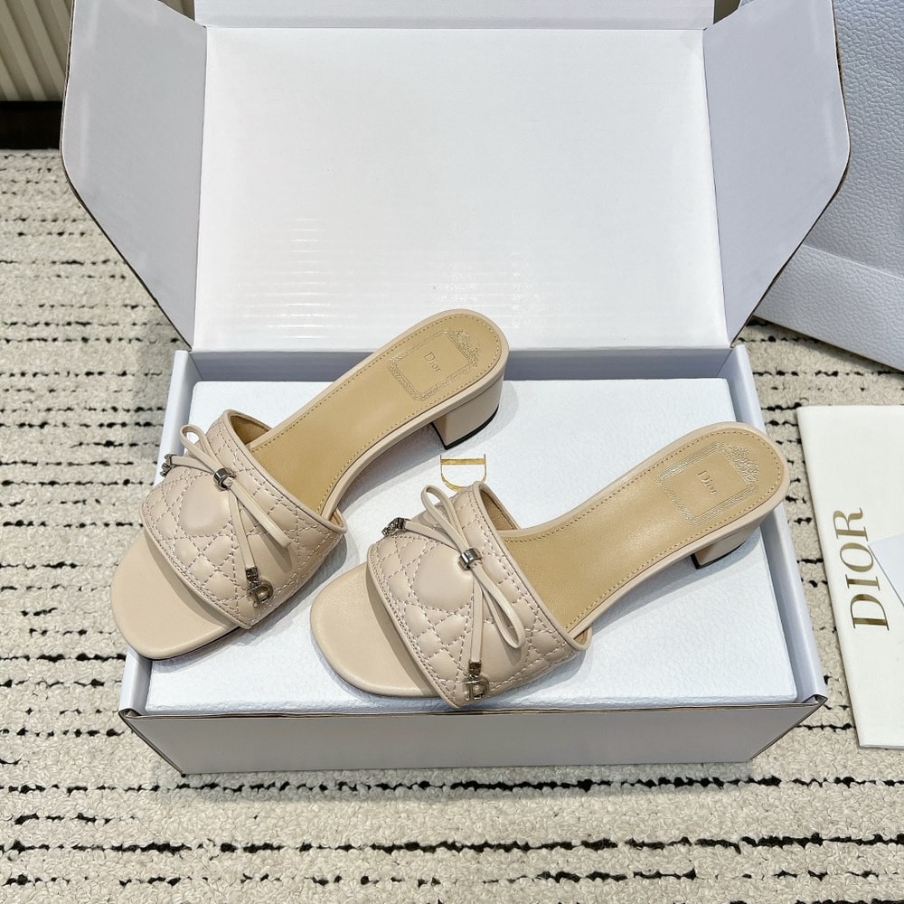 D10r Cannage Heeled Slide (EU SIZE 35-42)