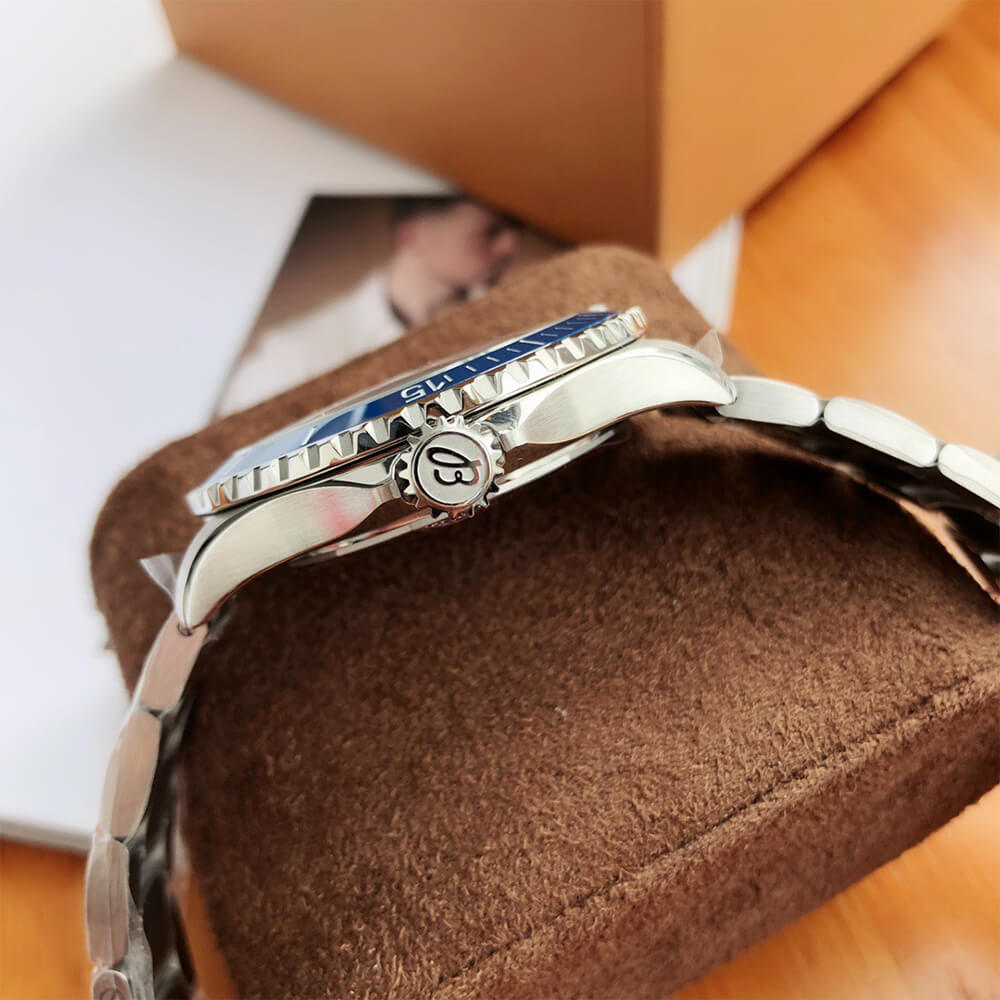 breitling s*perocean auT0matic
