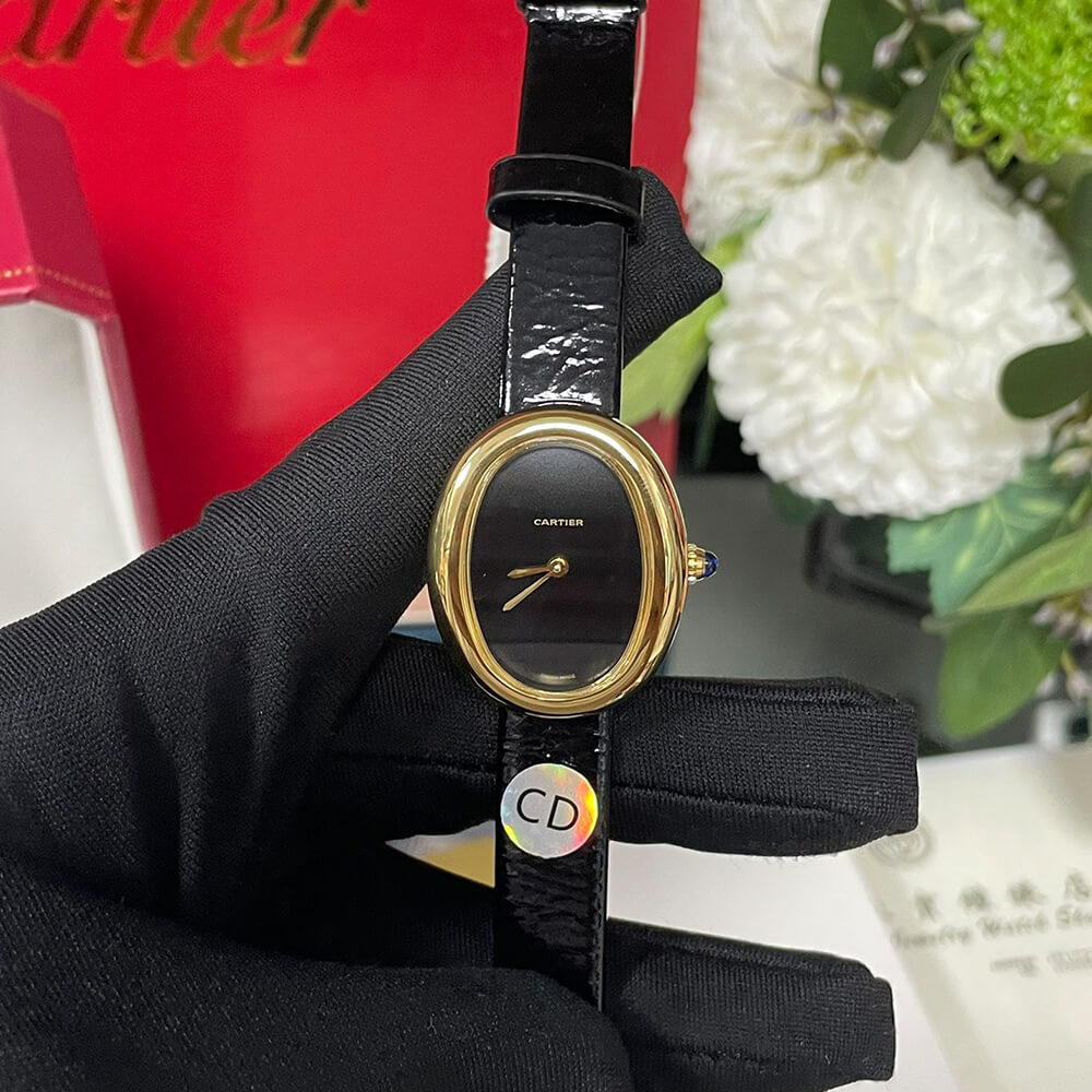 Ca*t1er Baignoire Mini Model Watch
