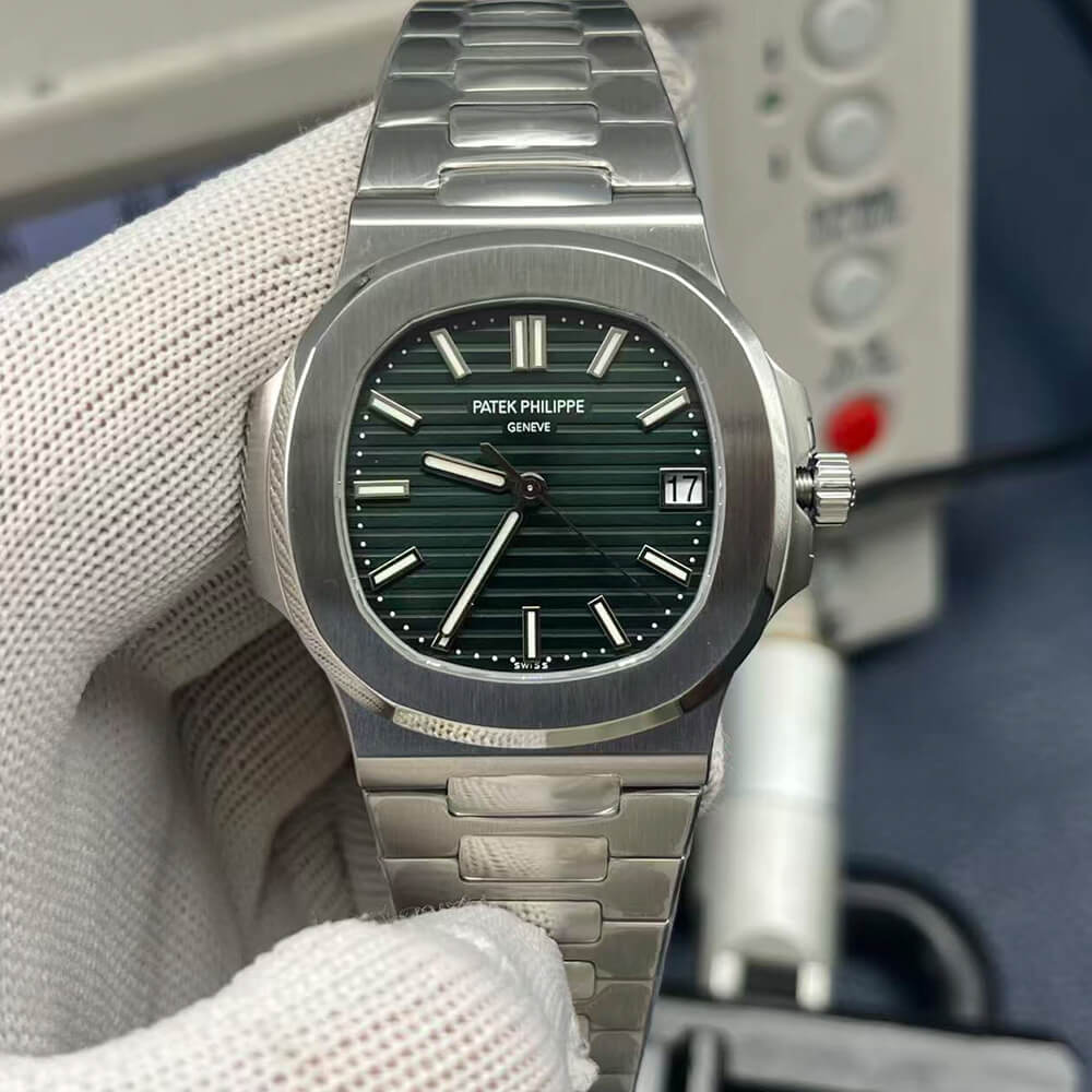 Pat*k Phi1i*pe Nautilus 5811