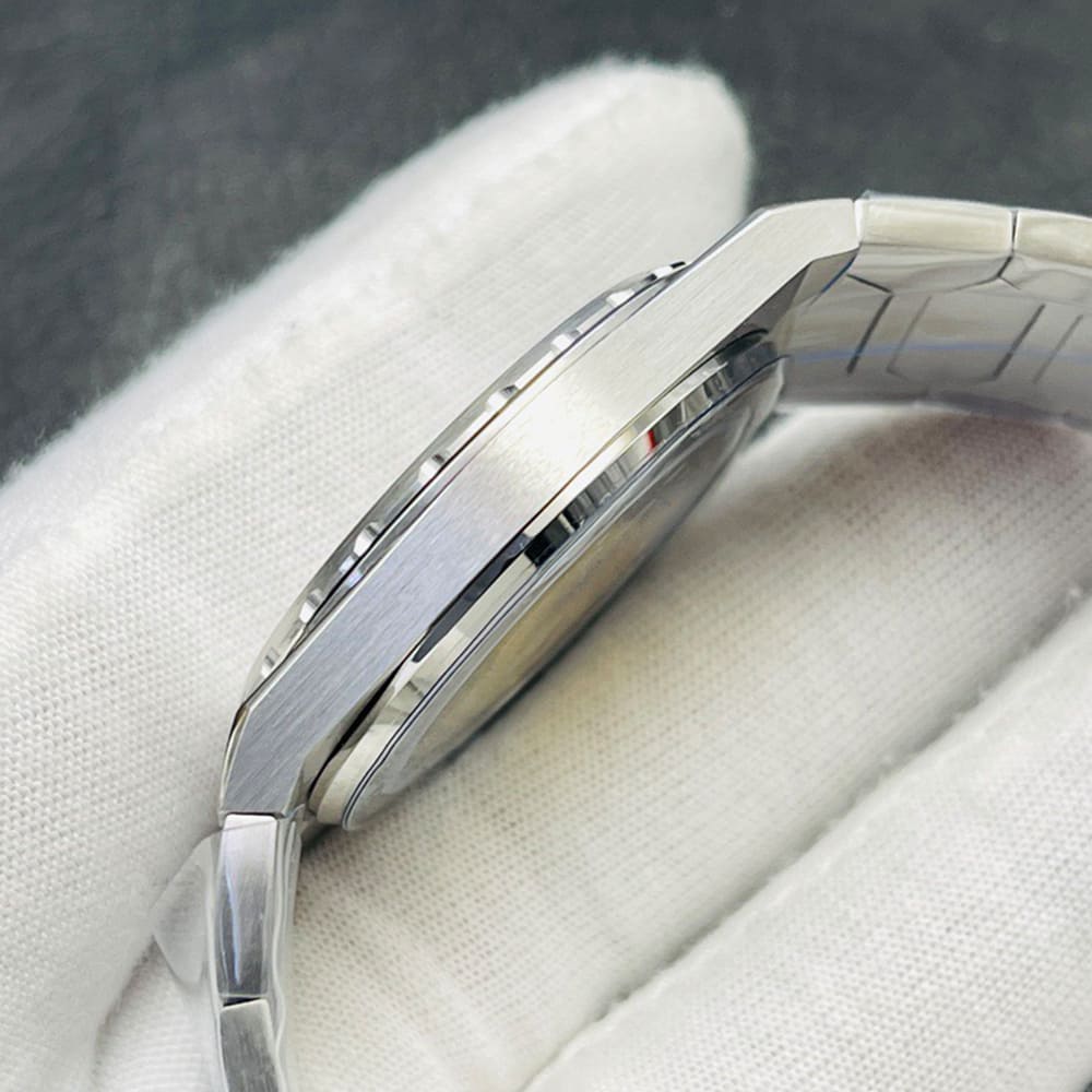 Vacheron C0nstan1n Historiques 222