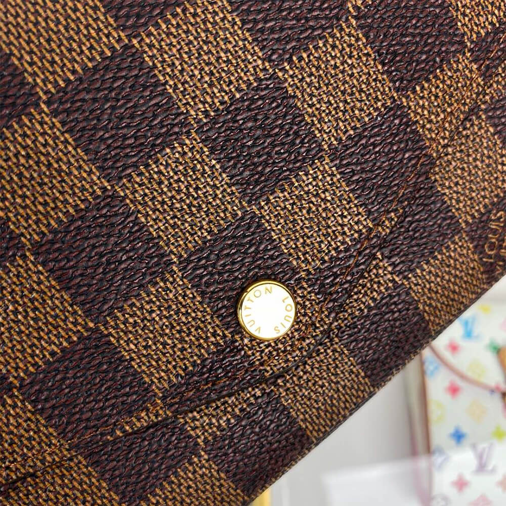 L0vis Vvtt0n Sarah Wallet