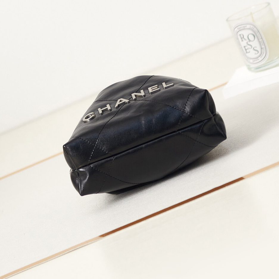 Ch**el 22 MINI HANDBAG