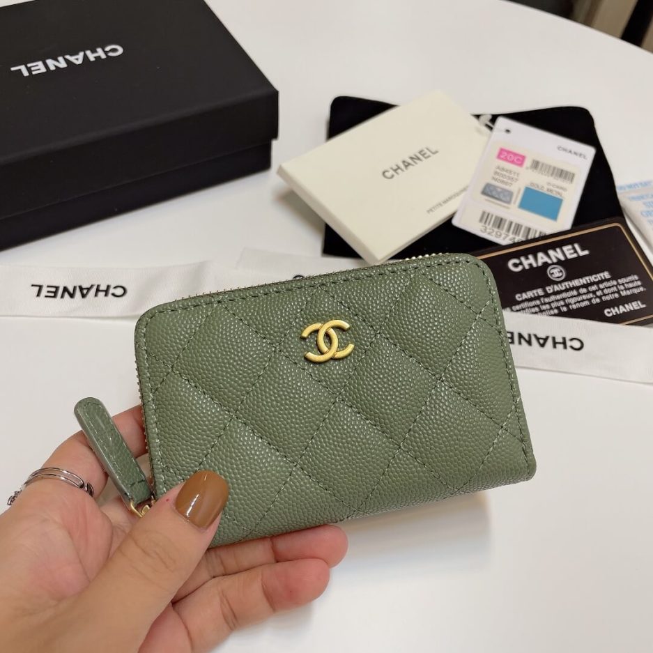 Ch**el Classic Zipper Coin Wallet