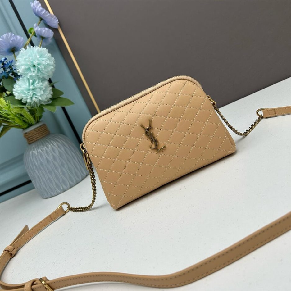 Y51 Gaby zipped pouch in quilted lambskin