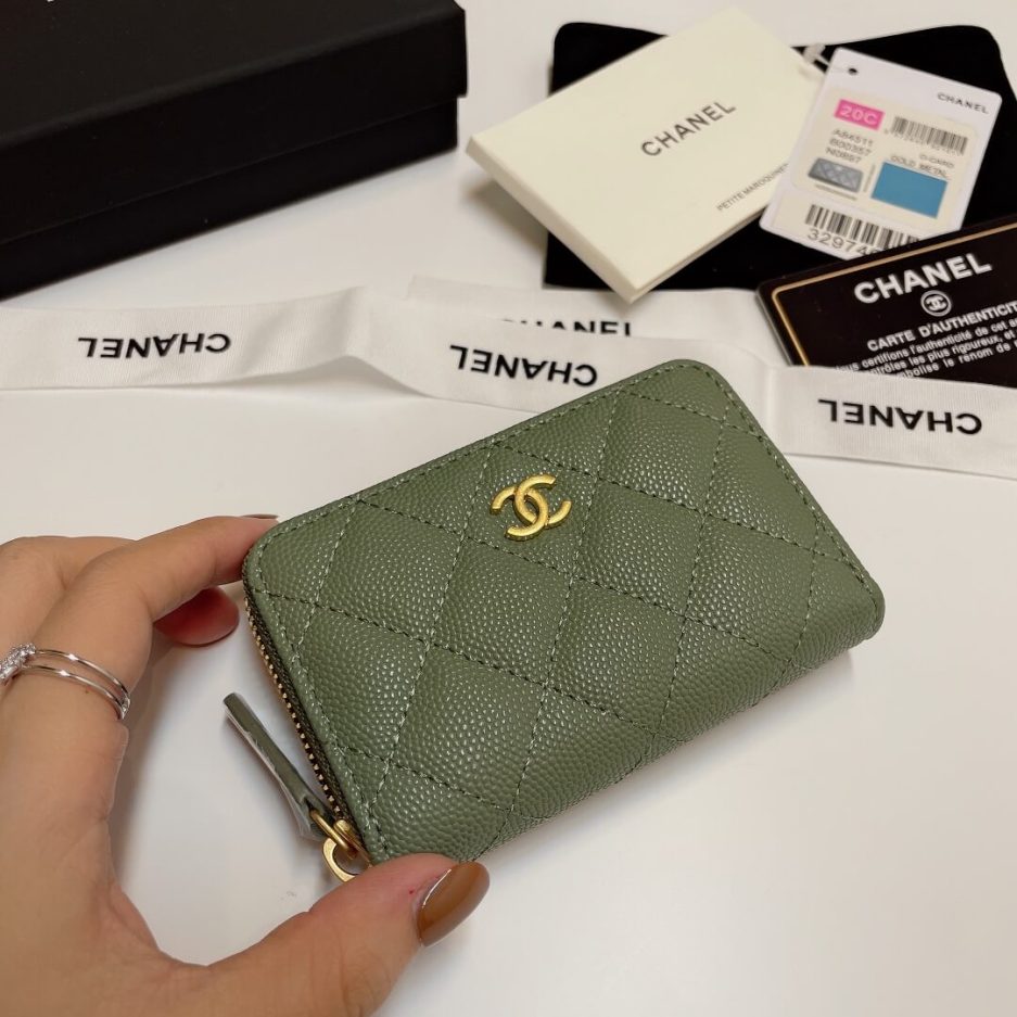 Ch**el Classic Zipper Coin Wallet
