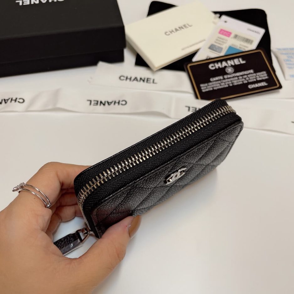 Ch**el Classic Zipper Coin Wallet