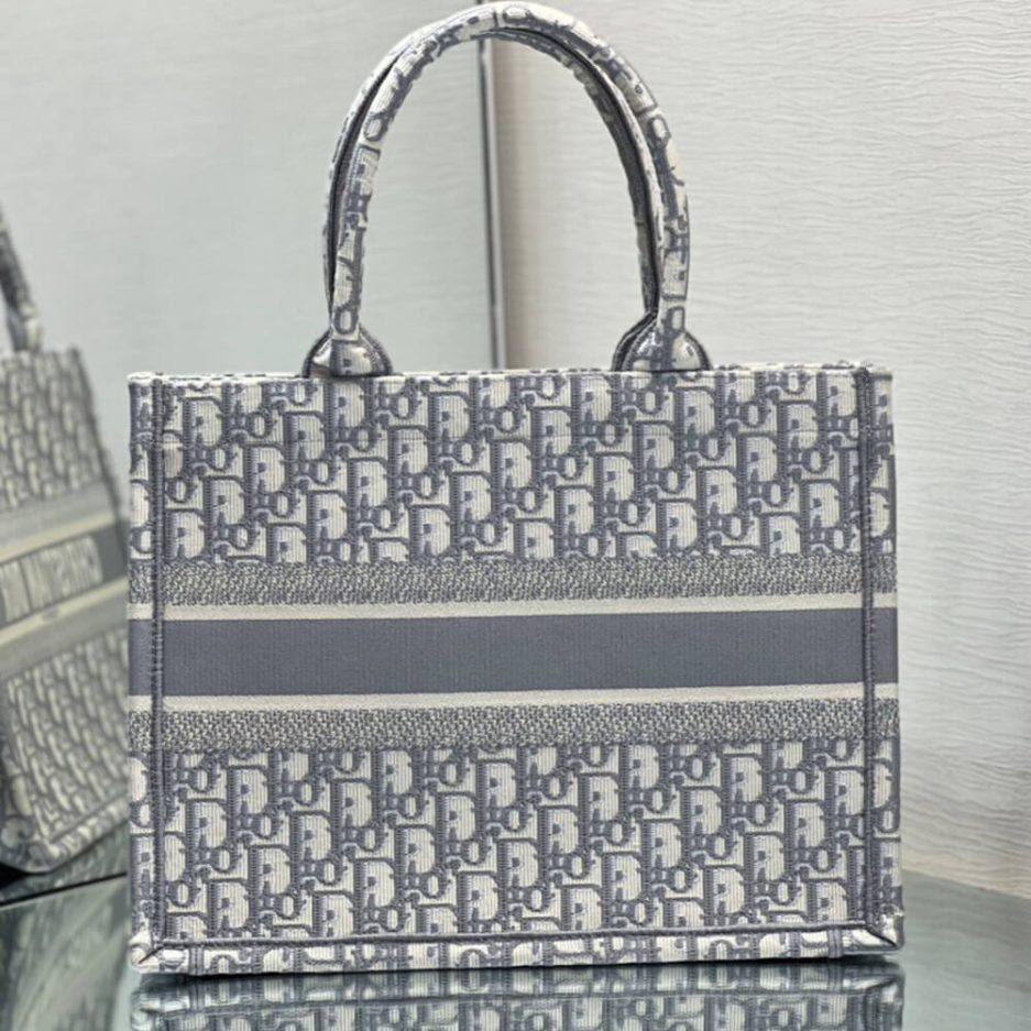 MEDIUM D10r BOOK TOTE