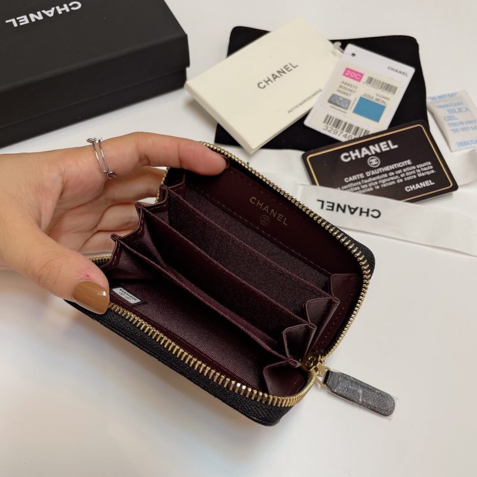 Ch**el Classic Zipper Coin Wallet