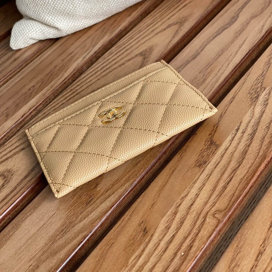 Ch**el Classic Card Holder