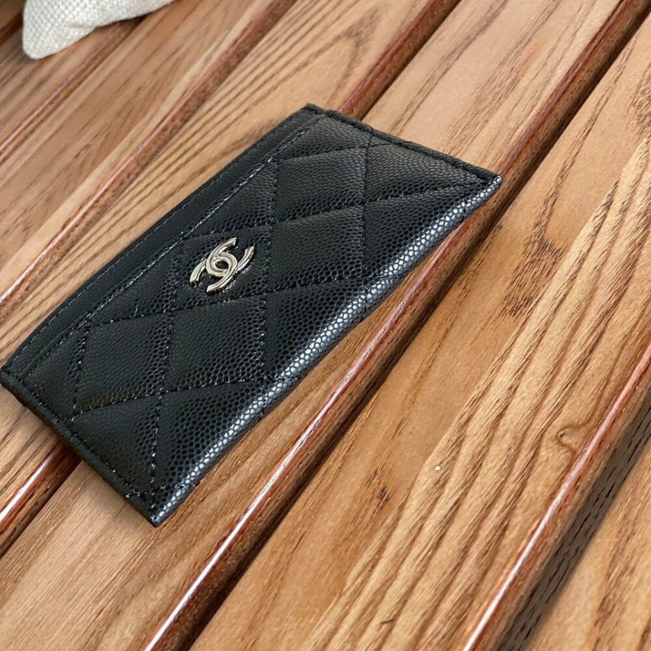 Ch**el Classic Card Holder